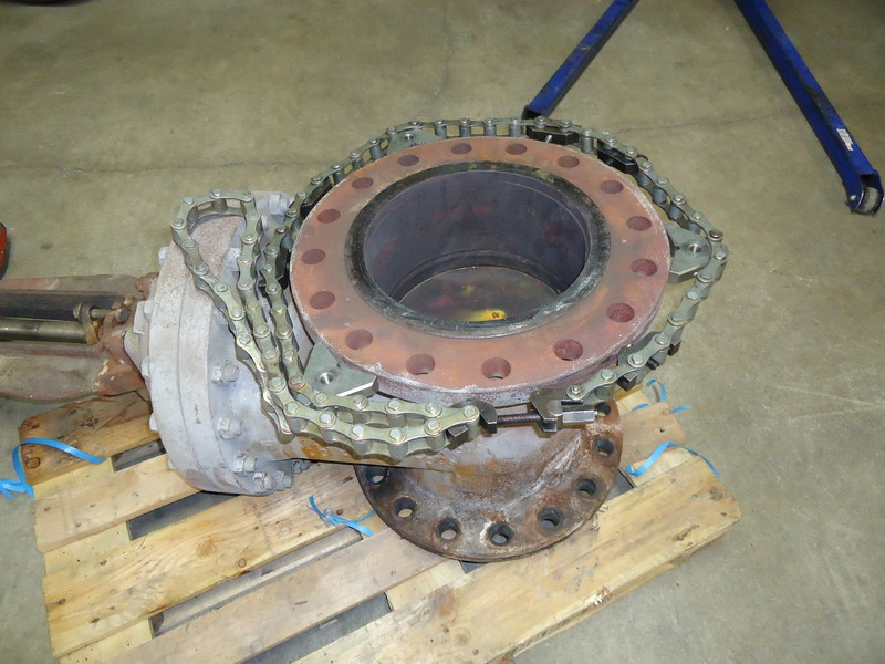 tu600_with-fc745-valve-machining_1.JPG